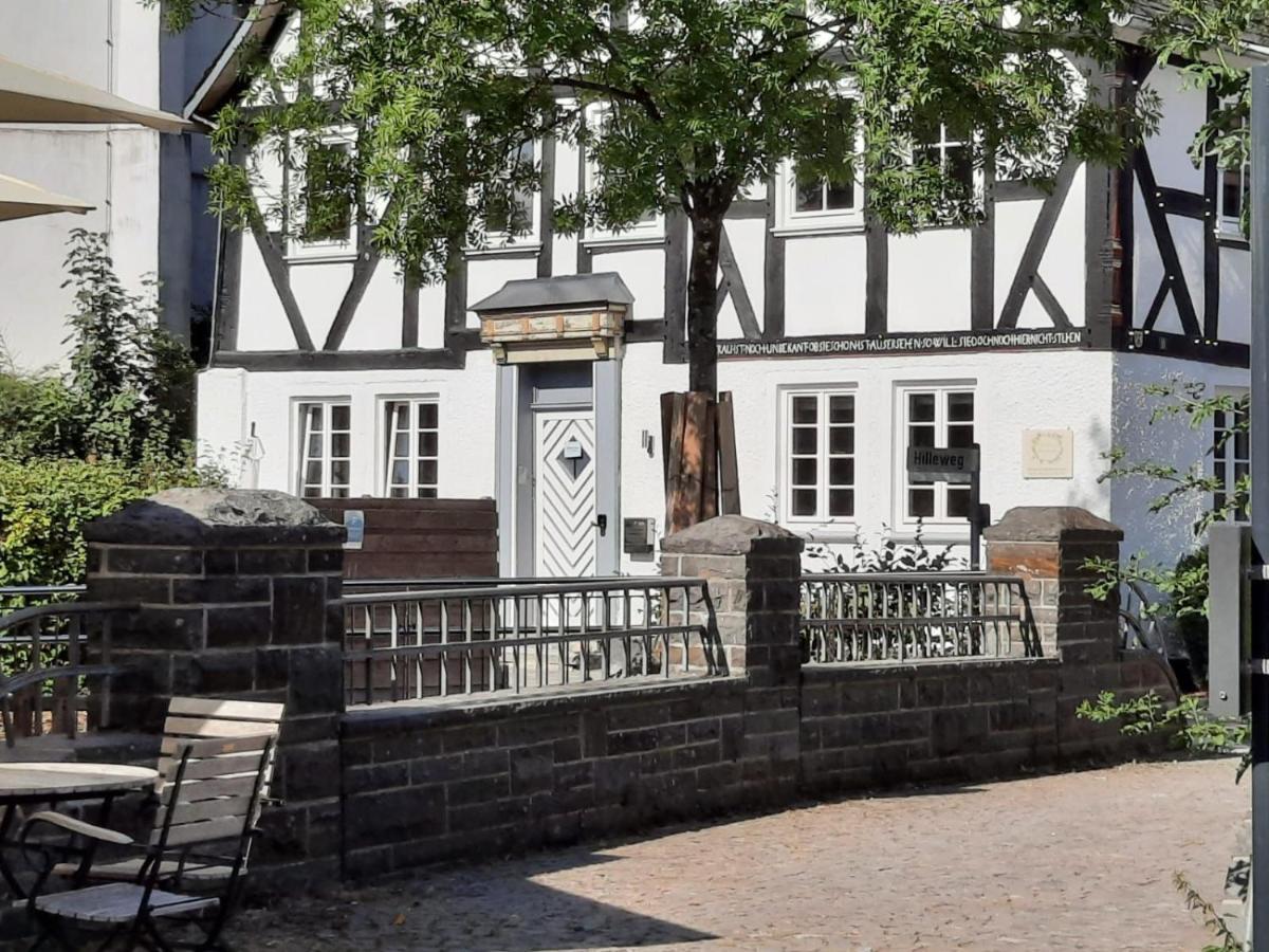 Ferienwohnung Am Kurpark เอสลัวห์ ภายนอก รูปภาพ
