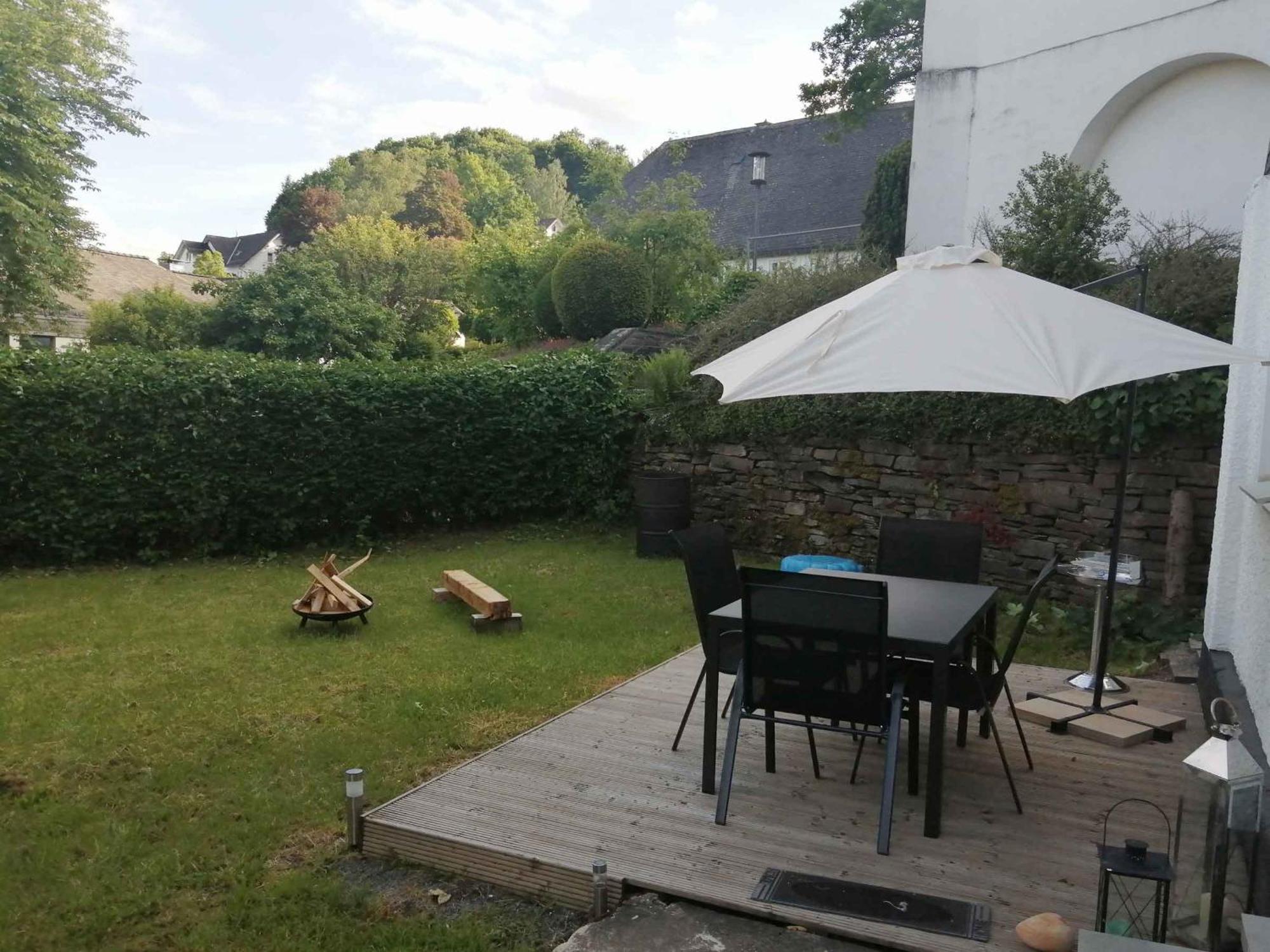 Ferienwohnung Am Kurpark เอสลัวห์ ภายนอก รูปภาพ